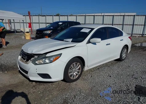 2016 Nissan Altima 2.5/2.5 S/2.5 Sl/2.5 Sr/2.5 Sv z USA, uszkodzony, nr VIN 1N4AL3AP0GN322133